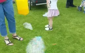1748843564131