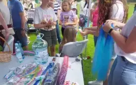 1748843564098