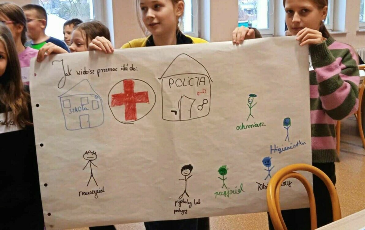 Zdjęcie do Warsztaty dotyczące przemocy r&oacute;wieśniczej